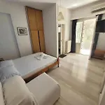 Petros Nydri (Lefkada)