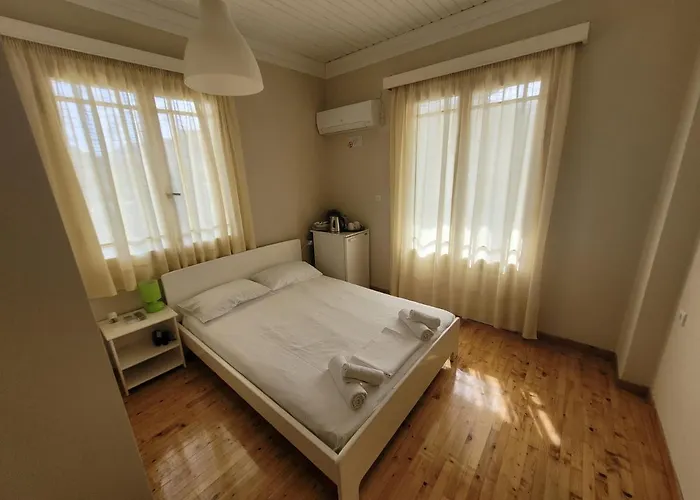 Petros Casa de hóspedes 3*